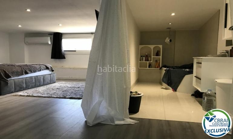Foto d408c161-f252-4acc-928b-99ac9ad66c46. Local comercial amb calefacció a Nord Roses