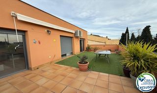 Dúplex  Carrer de la duana. Dúplex con gran terraza en vilatenim, figueres
