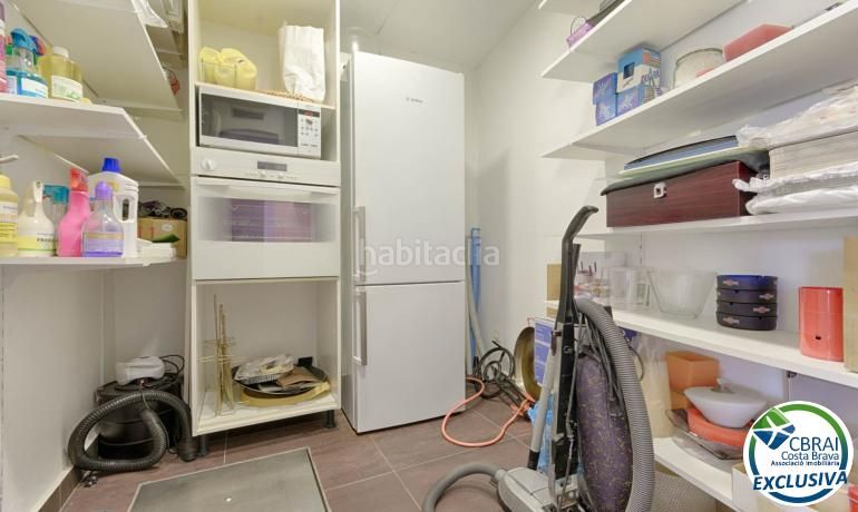 Foto db1e85f4-8516-42e1-bfeb-7fa8790592ea. Xalet amb calefacció aparcament piscina a Jonquera (La)