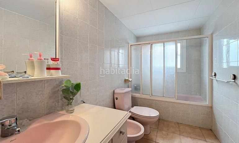Foto 226fd709-9b40-4b5b-b7ad-c20e0b02241f. Apartament a Centre Roses