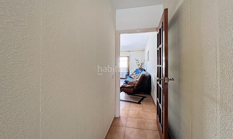 Foto 8ac30c02-b985-4756-8eb2-a3f8ecc27b2b. Apartament a Centre Roses