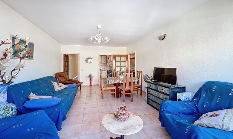 Foto be0c82f4-81e7-4e2d-be13-ec8f2c286baf. Apartament a Centre Roses