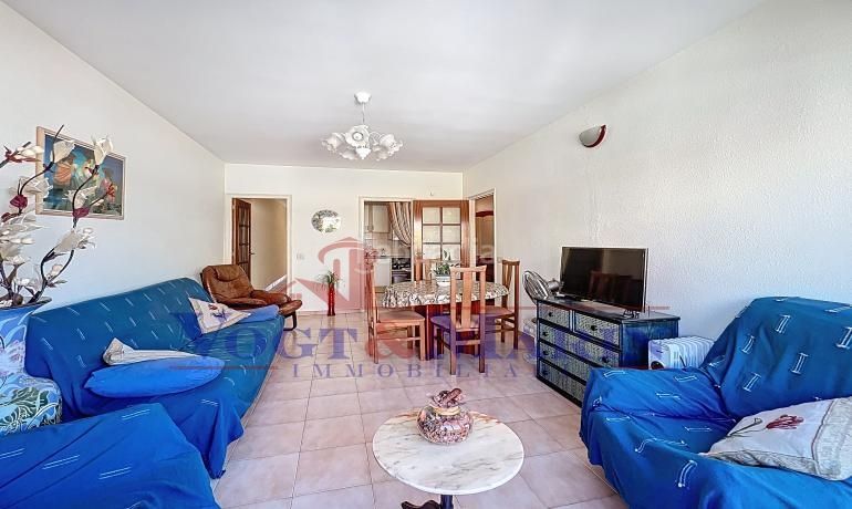 Foto c53035ec-975a-4f8c-9869-d88d5c1b21b1. Apartament a Centre Roses