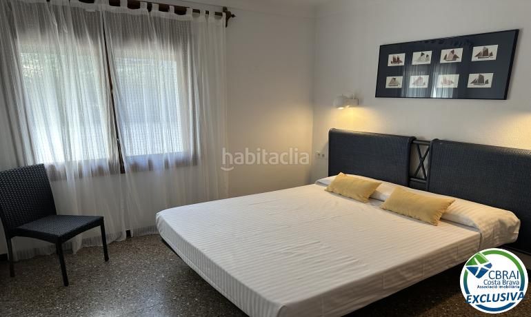 Foto 7eb32bfd-8cda-4d69-b17b-d5f75572a6b8. Apartament amb aparcament a Puig Rom-Canyelles-Almadrava Roses