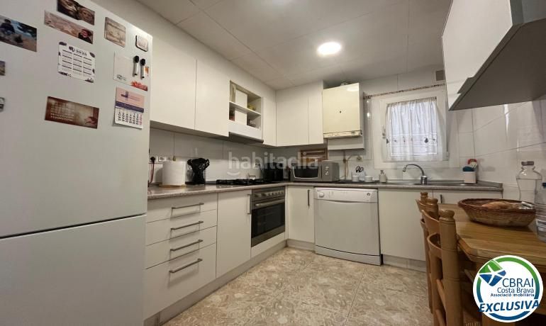 Foto 7c6c31a3-c737-4296-8785-c3b3ba51d4e9. Apartament amb calefacció a Centre Roses
