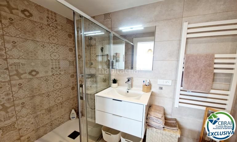 Foto 8d1e4757-4af6-497c-975b-e9dd311cc8f5. Apartament amb aparcament a Port Banyuls - Port Alegre - Port Empordà Empuriabrava