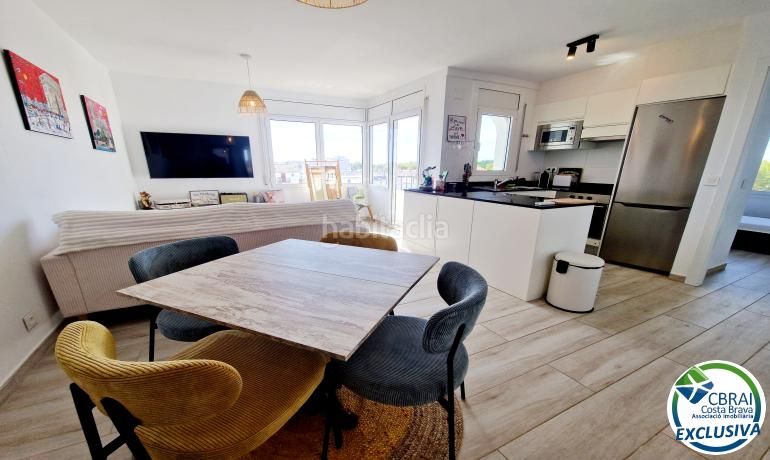 Foto 9337da7d-3d5f-474a-a222-85a93b25a365. Apartament amb aparcament a Port Banyuls - Port Alegre - Port Empordà Empuriabrava