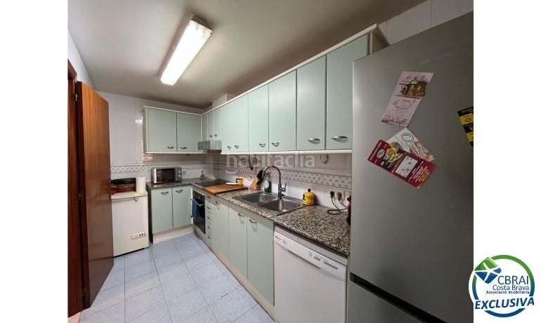 Foto c50a36ca-d2c2-44c0-bb6b-3653b0dce3ac. Apartament amb aparcament a Eixample-Horta Capallera Figueres