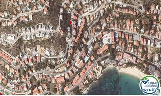 Terreny residencial  Carrer joan timoneda. Parcela de 604m2 a 600m del mar en canyelles, roses