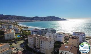 Ático  Carrer de pedro calderón de la barca. Ático-dúplex con vistas preciosas a 150m de la playa en salatà,