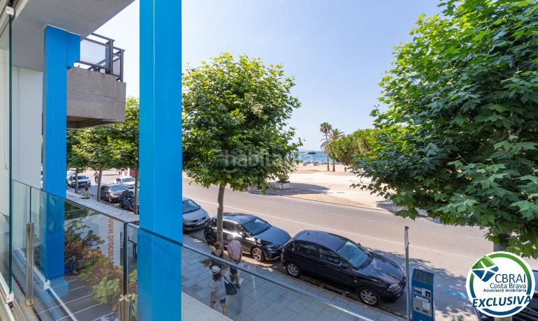 Foto eccc7c76-6c22-411e-8884-162d65ac13ba. Apartament amb calefacció aparcament a Centre Roses