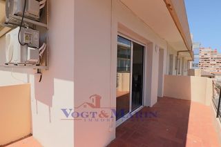 Appartement  Carrer de la roca negra. Espectacular piso reformado con terraza, vistas parciales al can