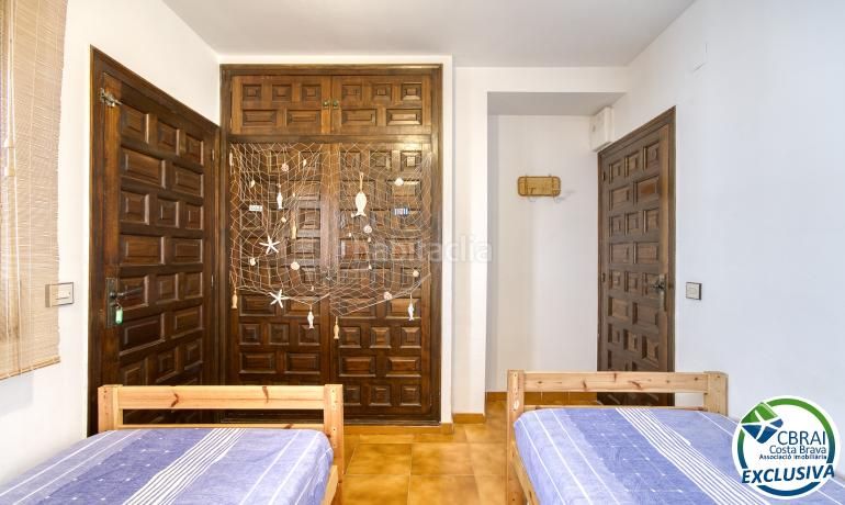 Foto de705fc9-96aa-471b-8032-8d003461056a. Casa adossada amb aparcament a Segre - Ebre - Ter Empuriabrava