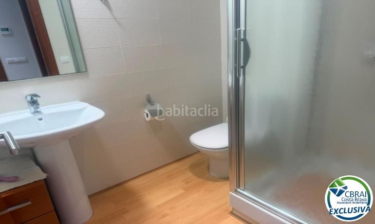 Foto 50778635-86a6-4128-b7af-5003861d0968. Apartament amb calefacció aparcament piscina a Salatar Roses