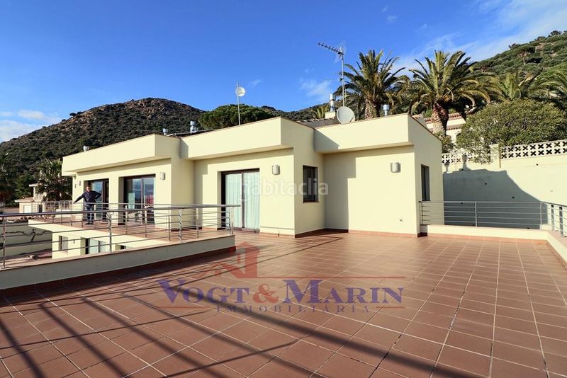 Foto e9035741-9fb7-4889-b1f4-4f5818c176bf. Casa amb xemeneia calefacció aparcament piscina a Pau
