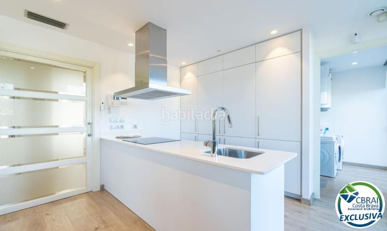 Foto 0e1db764-ad4e-4e94-bb72-991f9ad5d24a. Apartamento  en planta baja con jardín en santa margarita, en Roses