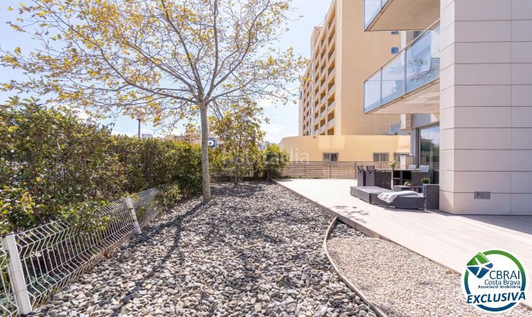 Foto 1dd23c7d-7dbc-4037-b30a-e0323aaa7109. Apartamento  en planta baja con jardín en santa margarita, en Roses
