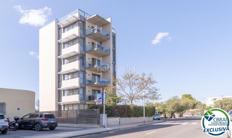 Foto 1e345c0f-648a-4e5f-87ea-f4d69e1eb8a7. Apartamento  en planta baja con jardín en santa margarita, en Roses