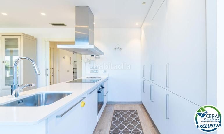 Foto 1fbb3a06-da3a-4cbf-9f99-9665f688ef9e. Apartamento  en planta baja con jardín en santa margarita, en Roses