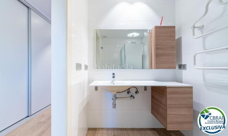Foto 27b4a894-e4ab-4ac1-8d3e-ea88b3416e66. Apartamento  en planta baja con jardín en santa margarita, en Roses