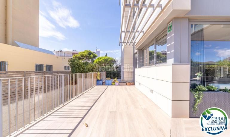 Foto 65579784-bc69-4aa8-9dbe-9a97be244140. Apartamento  en planta baja con jardín en santa margarita, en Roses