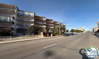 Appartement  Carrer de la roca grossa. Apartamento a 150m del mar en santa margarita, roses