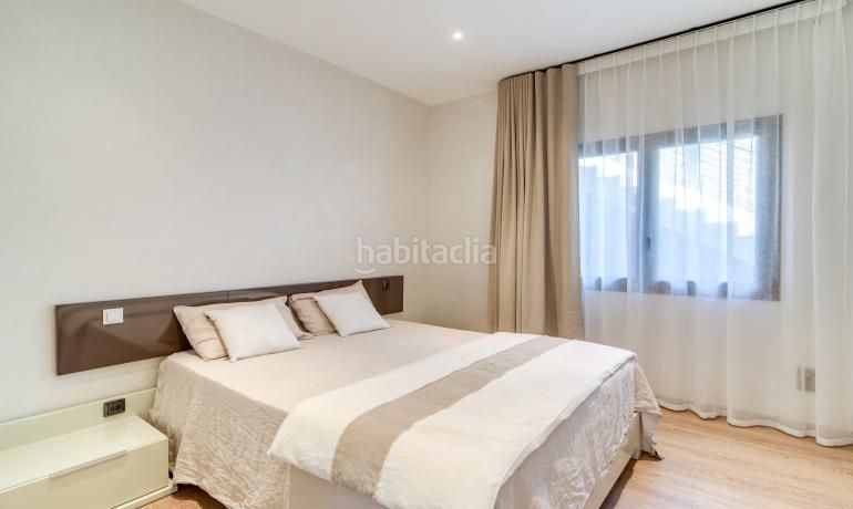 Foto b423cb61-7865-4d45-9b0f-80e7d3eb2a7e. Chalet villa de diseño con piscina y espectacular vista a la bahía de roses, en Palau-saverdera
