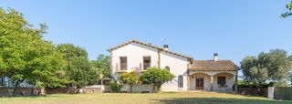 Casa  Carrer empori. Casa con encanto a 1km del mar en sant pere pescador