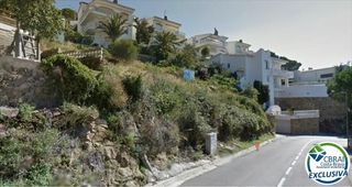 Suelo para equipamiento  Carretera de canyelles. Terreno de 652 m2 con vistas al mar en la bonita zona del puig r