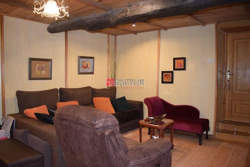 Foto 4ad1d023-3ec5-4616-8749-eafcf0c999f4. Maison avec chauffage parking dans Campus Norte - San Caetano Santiago de Compostela