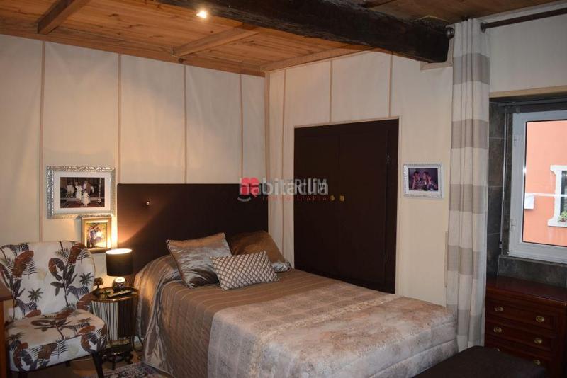 Foto d711ea76-fe2c-4f46-ae77-2d7da10847b2. Maison avec chauffage parking dans Campus Norte - San Caetano Santiago de Compostela