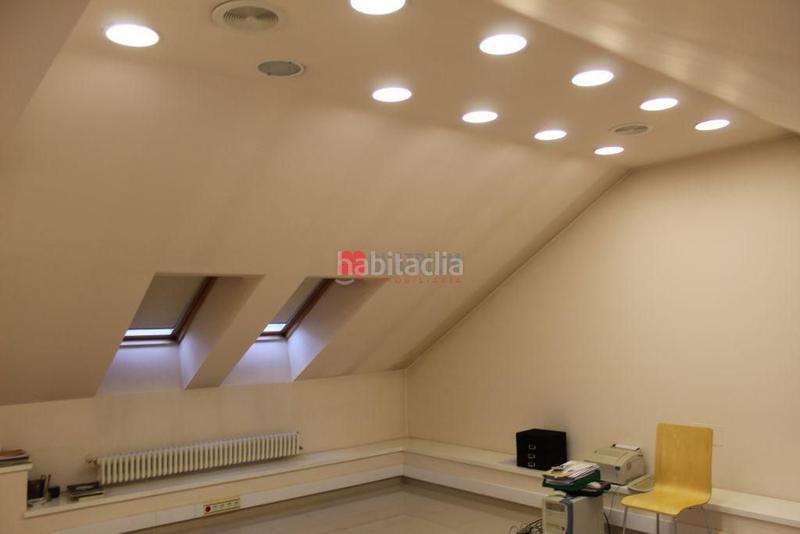 Foto 14912603-b275-41f9-9c42-8bd21edf41da. Location bureau avec chauffage dans Ensanche - Sar Santiago de Compostela