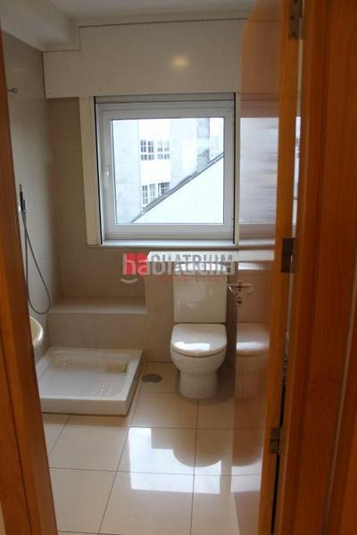 Foto 86e6d830-41d2-4e79-9f98-192d9c7008be. Location bureau avec chauffage dans Ensanche - Sar Santiago de Compostela