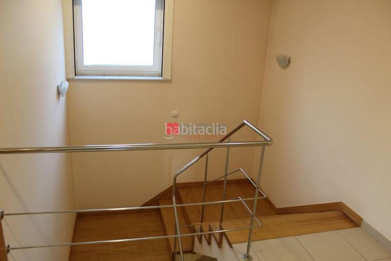 Foto b4b0ac88-32a4-4c82-a054-749e471cd662. Location bureau avec chauffage dans Ensanche - Sar Santiago de Compostela