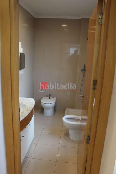 Foto e42a20fd-057d-4677-a999-9af7431a7322. Location bureau avec chauffage dans Ensanche - Sar Santiago de Compostela