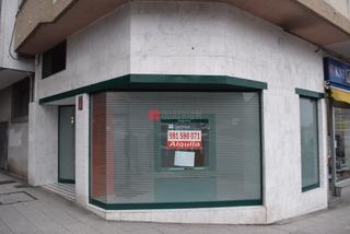 Local Comercial en Ensanche - Sar
