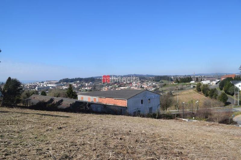 Foto c039256c-8d8b-43c2-a201-b2d129ec9398. Terreno residenziale in San Lázaro - Meixonfrío Santiago de Compostela