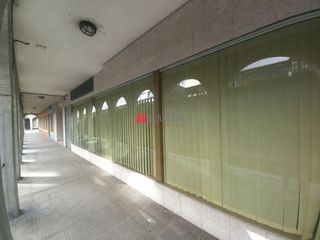 Local Comercial a De Rosalía De Castro