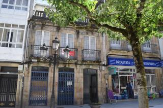 Maison jumelée  N/a. Se vende vivienda adosada en rúa ulla, a estrada, pontevedra.