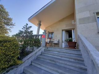 Casa  Rúa de muros. Chalet en roxos!