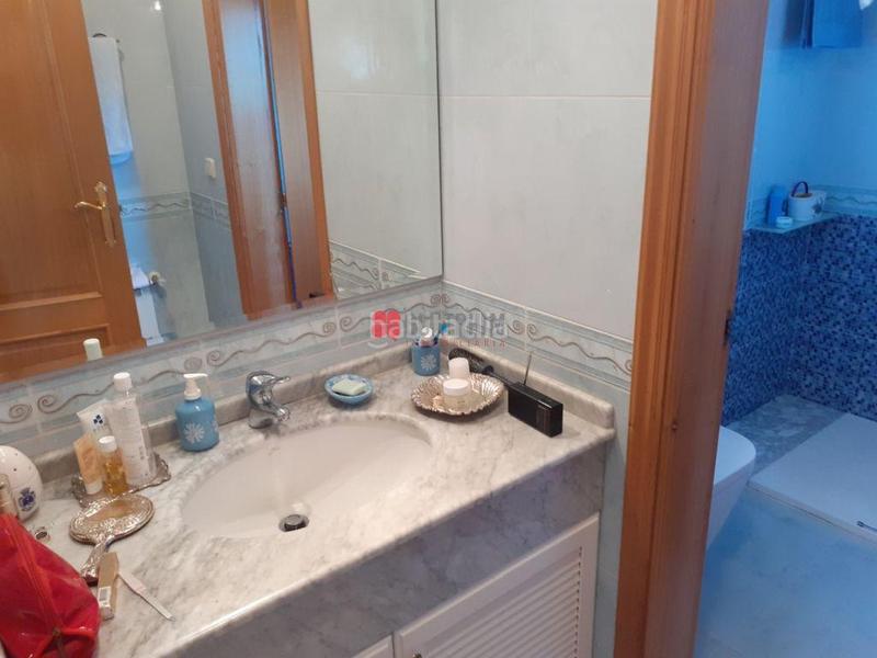 Foto 8cbe4735-402c-433a-bba5-f0f4a4d9e1bc. Casa con riscaldamento parcheggio in Parroquias de Santiago Santiago de Compostela