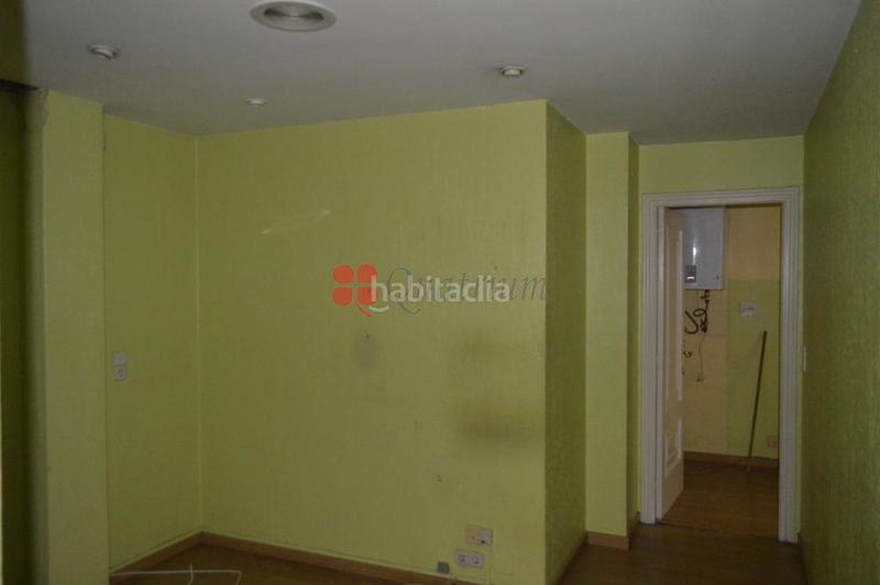 Foto 65c665e7-bd22-4866-9af4-432f28f321c3. Miete büro in Ensanche - Sar Santiago de Compostela