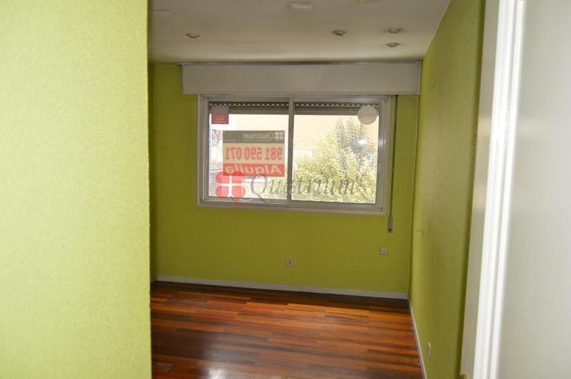 Foto aff3aec0-bf99-40d2-a9fd-5989fdcb3580. Miete büro in Ensanche - Sar Santiago de Compostela