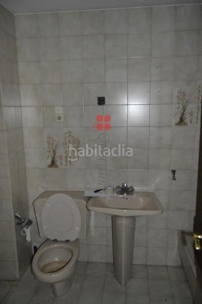 Foto b9958242-36e3-4121-8112-bda19bc2dc36. Affitto ufficio in Ensanche - Sar Santiago de Compostela