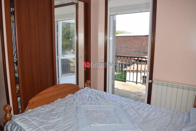 Foto 1ac479a8-24e0-4f8d-9206-a24fdd5157a7. Casa en Castiñeiriño - Cruceiro de Sar Santiago de Compostela