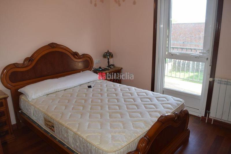 Foto d4f5aadd-3f5e-4c47-aa4b-5b9ffd66a462. Casa en Castiñeiriño - Cruceiro de Sar Santiago de Compostela