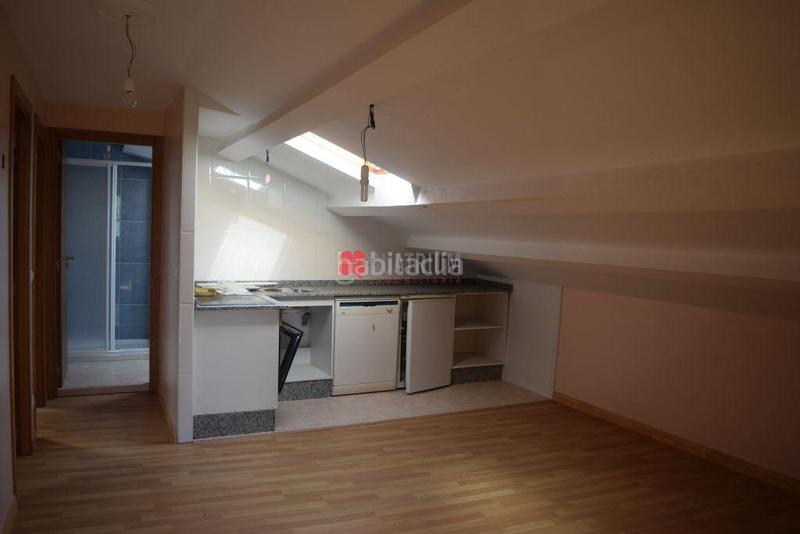 Foto 00fc8fd9-73fc-4c05-97ca-8aef1de1a54a. Maison avec chauffage dans Castiñeiriño - Cruceiro de Sar Santiago de Compostela