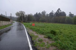 Terreny residencial  Aldea ventosa. Se vende terreno edificable en lugar de ventosa, ames. 

es un