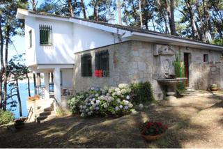 Maison  Vicaño. Se vende espectacular casa con vistas a la ría en sanxenxo, pont
