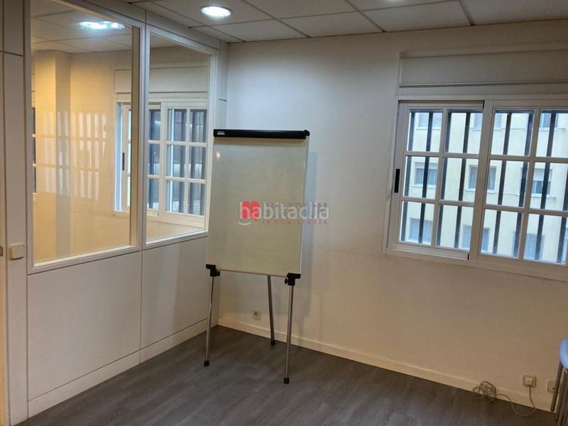 Foto a12a064d-a0a8-43ce-bb7c-c2cd66410385. Affitto ufficio in Campus Norte - San Caetano Santiago de Compostela